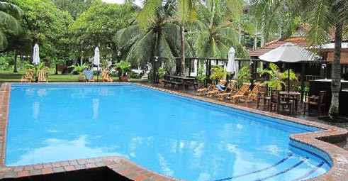 马来西亚2020上半年G_马来西亚正妹上围丰满(3)