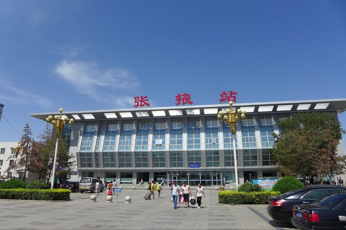 地址:张掖市西三环与民乐路交界处 交通:22路公交车张掖西站站 c.