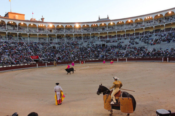 2019 西班牙旅行全攻略(最佳旅游时间、消费水