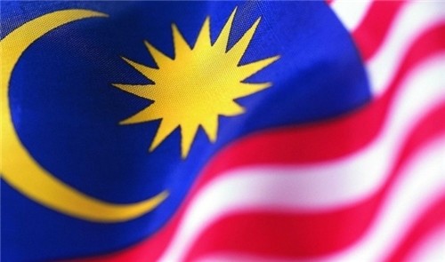 马来西亚国旗 2010年春节后,我就开始逐步计划这一年的旅行,起初想的